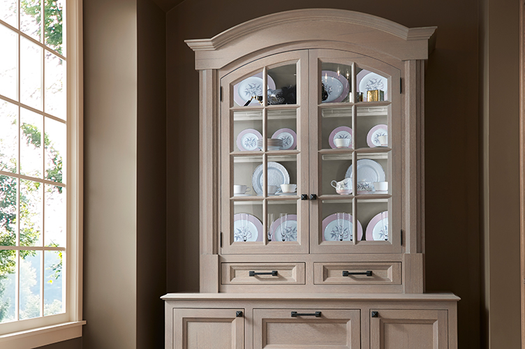 Tiffany Sandblasted Hutch